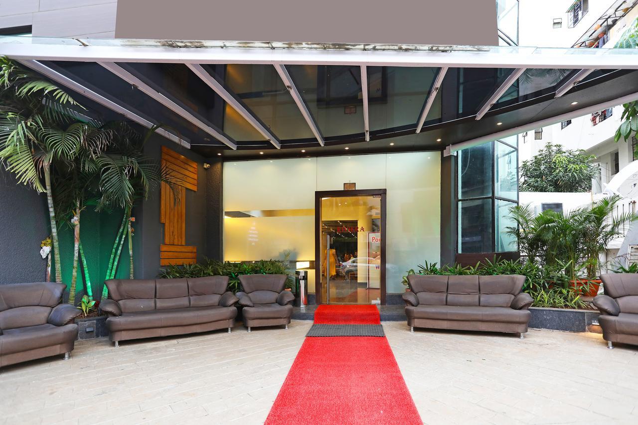 Oyo 10672 Hotel Riviera Nashik Luaran gambar